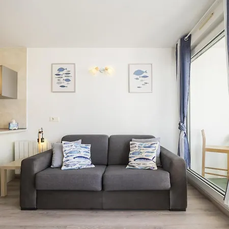 Hendaye, 2 Pieces, 4 Personnes - Fr-1-488-48 * Hendaye